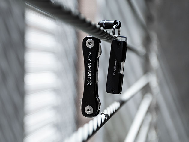 KeySmart® Rugged Compact 14-Key Holder