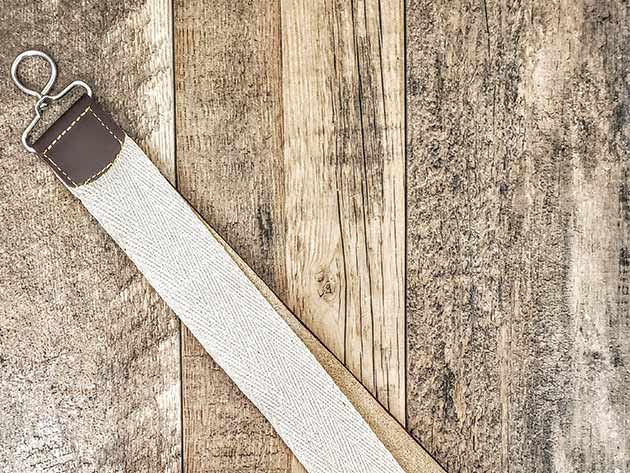 Hometown Knives HTRS02 Leather Sharpening Strop