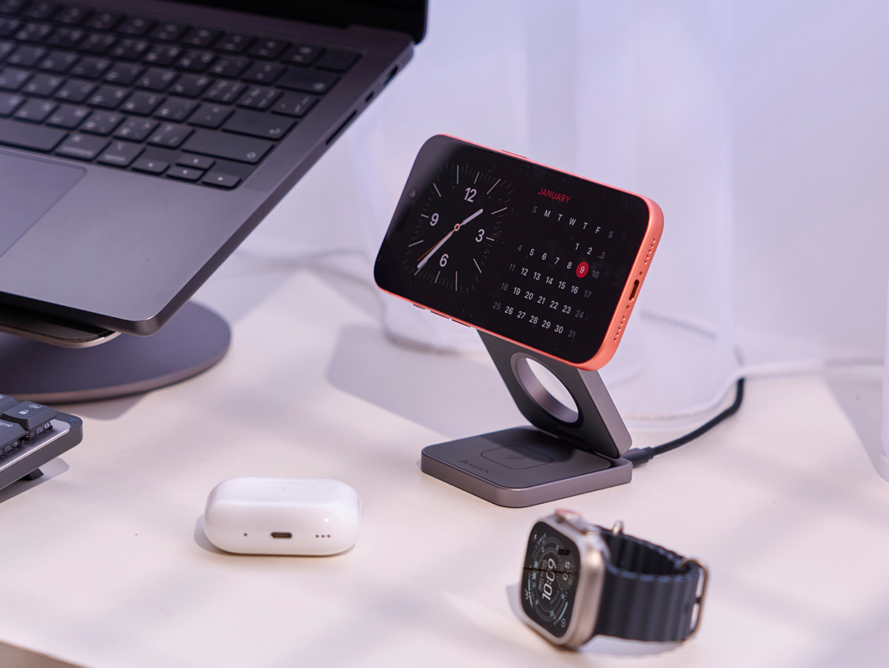 Mag 3 Ultra Qi2 25W 3-in-1 Foldable Charger