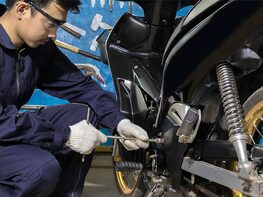 Motorbike Maintenance Course