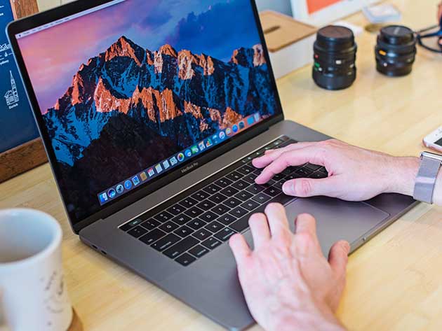 Apple MacBook Pro 13.3" (2017) 2.3GHz i5 8GB RAM 128GB SSD Space Gray (Refurbished)