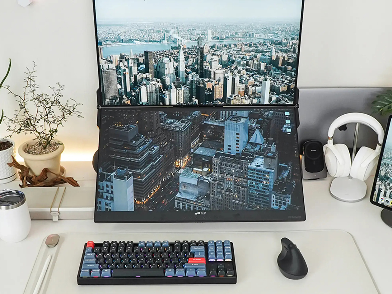 Geminos X 1440p Stacked Dual 24" Touchscreen Desktop Monitors