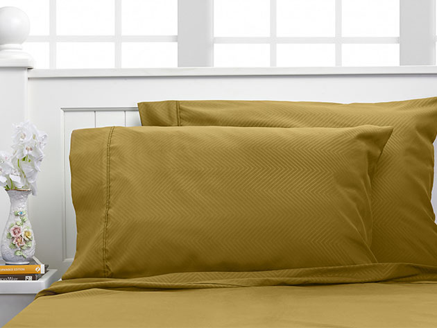 Bamboo 4-Piece Chevron Embossed Sheets (Gold/King)