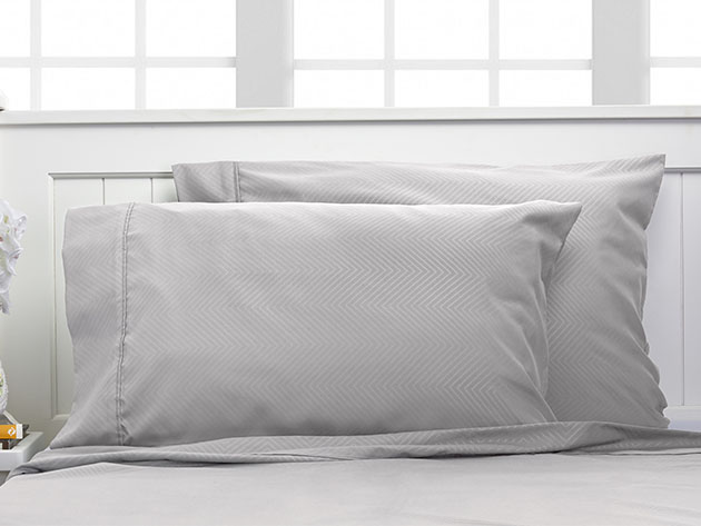 Bamboo 4-Piece Chevron Embossed Sheets (Silver)